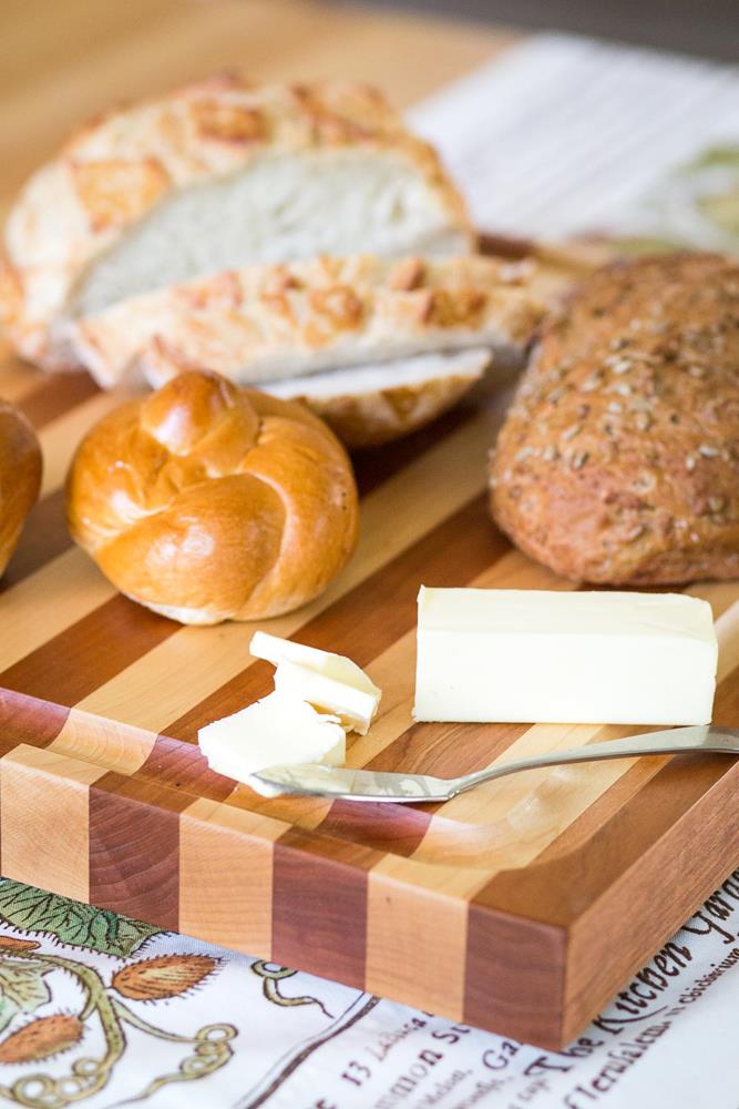 Small Stripe Cutting Board